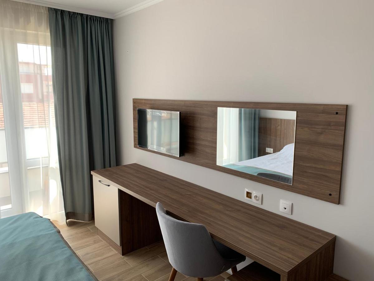 Cinema Hotel Primorszko Kültér fotó