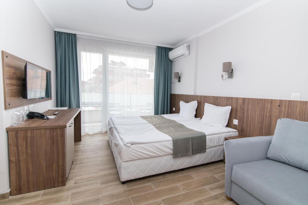 Cinema Hotel Primorszko Kültér fotó