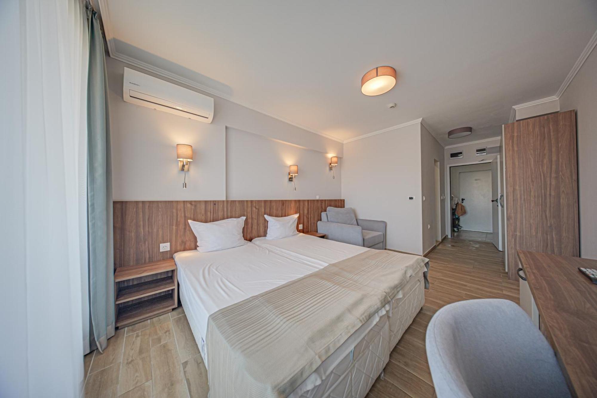 Cinema Hotel Primorszko Kültér fotó