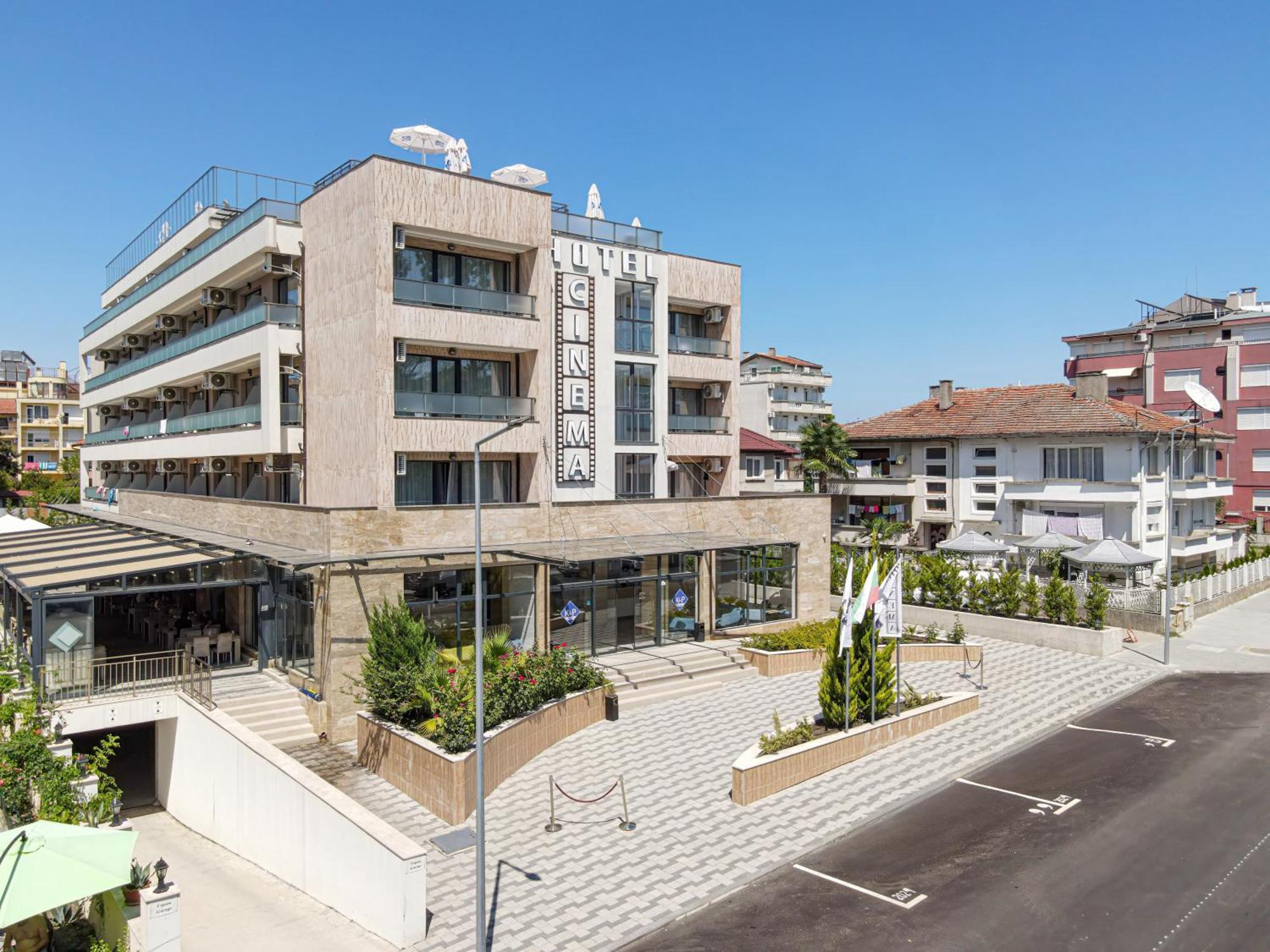 Cinema Hotel Primorszko Kültér fotó
